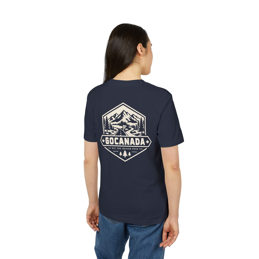 GoCanada Mountain Badge T-shirt | Outdoor Adventure Tee, Forest Emblem (Dark Colors)